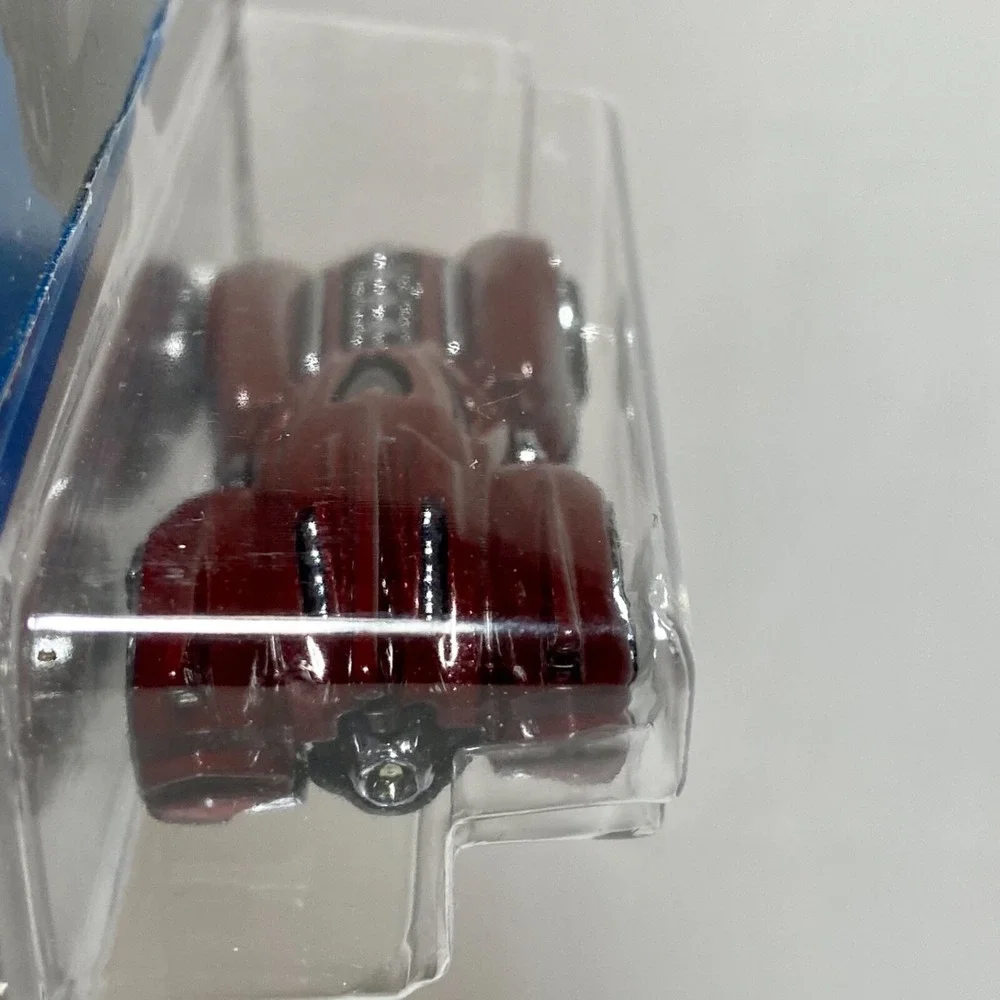 Hot‎ Wheels Batman Arkham Asylum Batmobile 32/250 Batman 2/5 Brown 1:64 NIP 2022